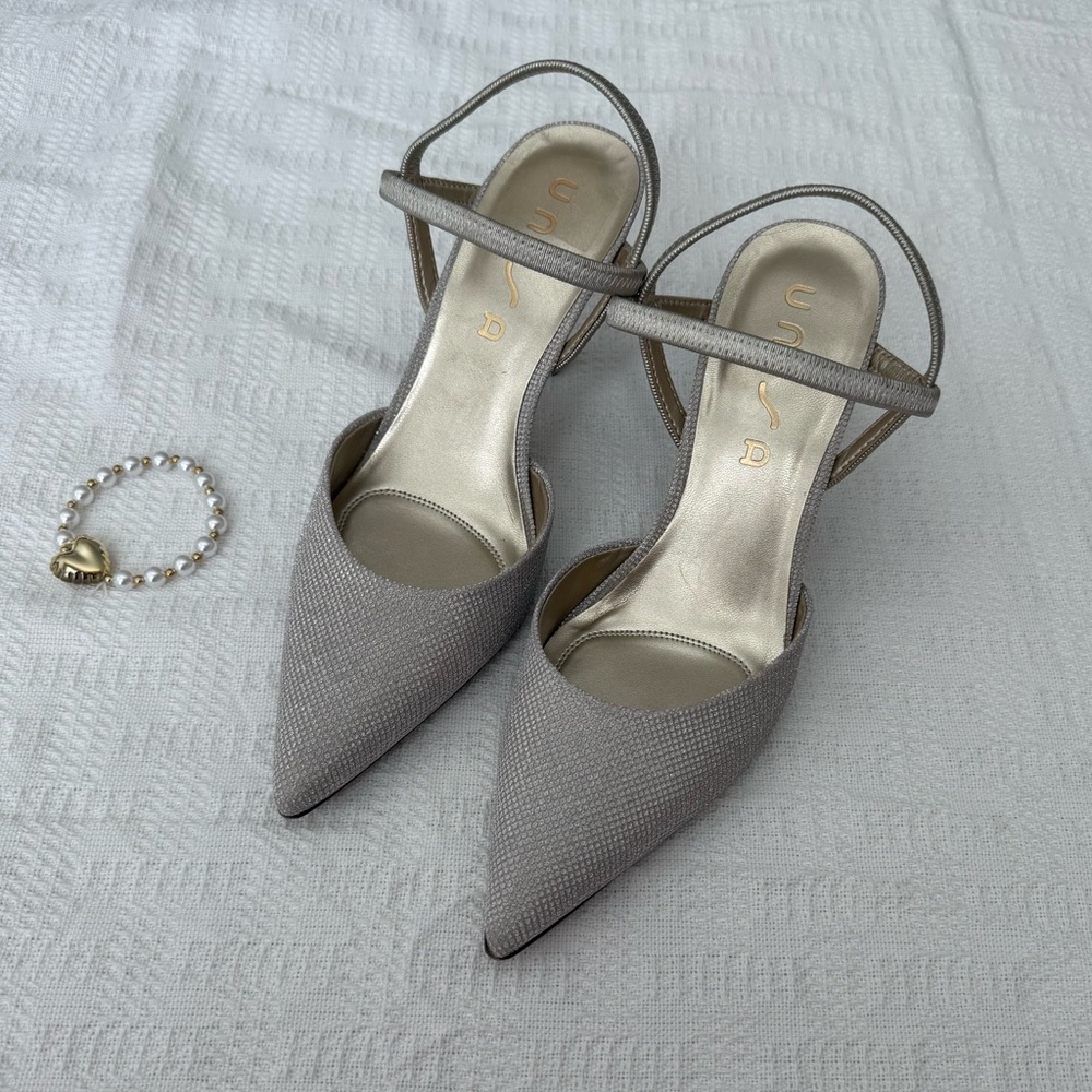 Elegant Women's Heels - Picture 2 of 10